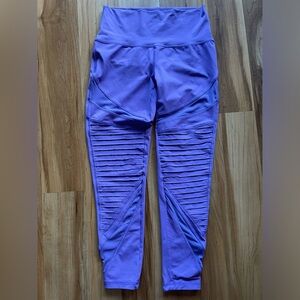 Aerie Purple 3/4 Purple Leggings Medium